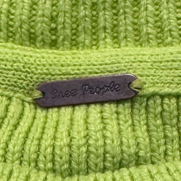 Free People Chunky Knit Florescent Green Sweater - Picture 4 of 4